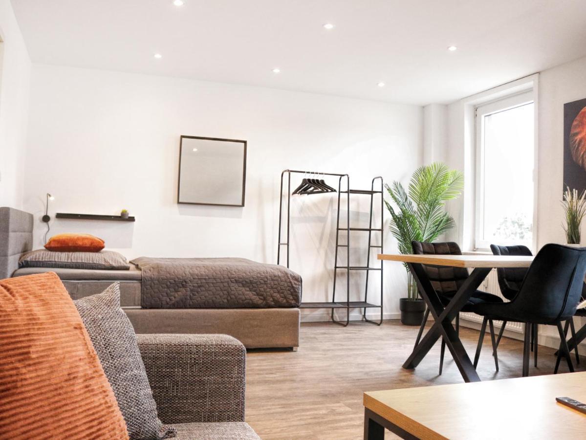 Lightplace • Groessere Gruppen • 4 Einzelzimmer • Boxspring • Smart Tv • Biergarten • Restaurant Braunschweig Eksteriør bilde